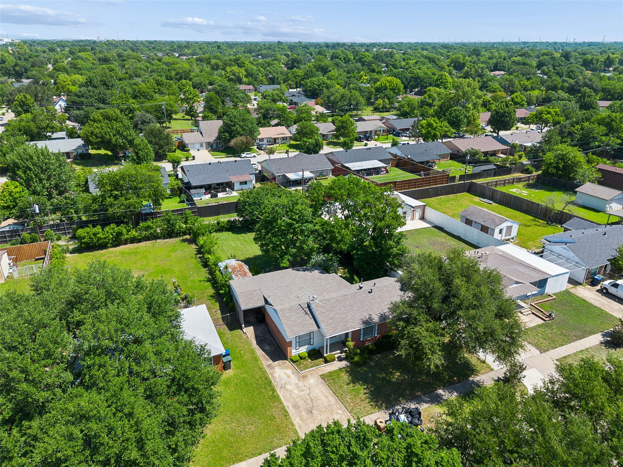 2225 Brooks Street Garland TX 75041