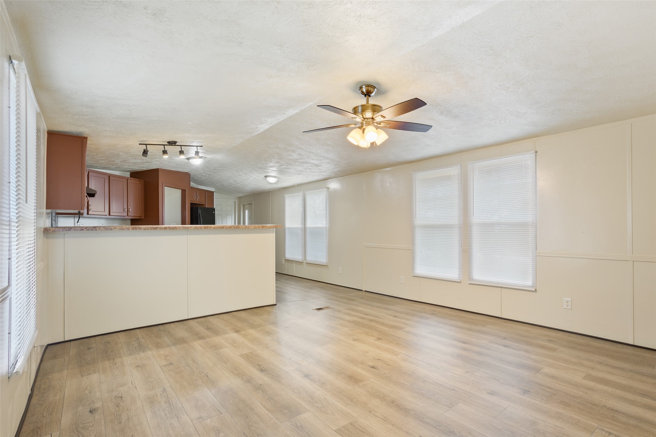 120 Lcr 632 Groesbeck TX 76642