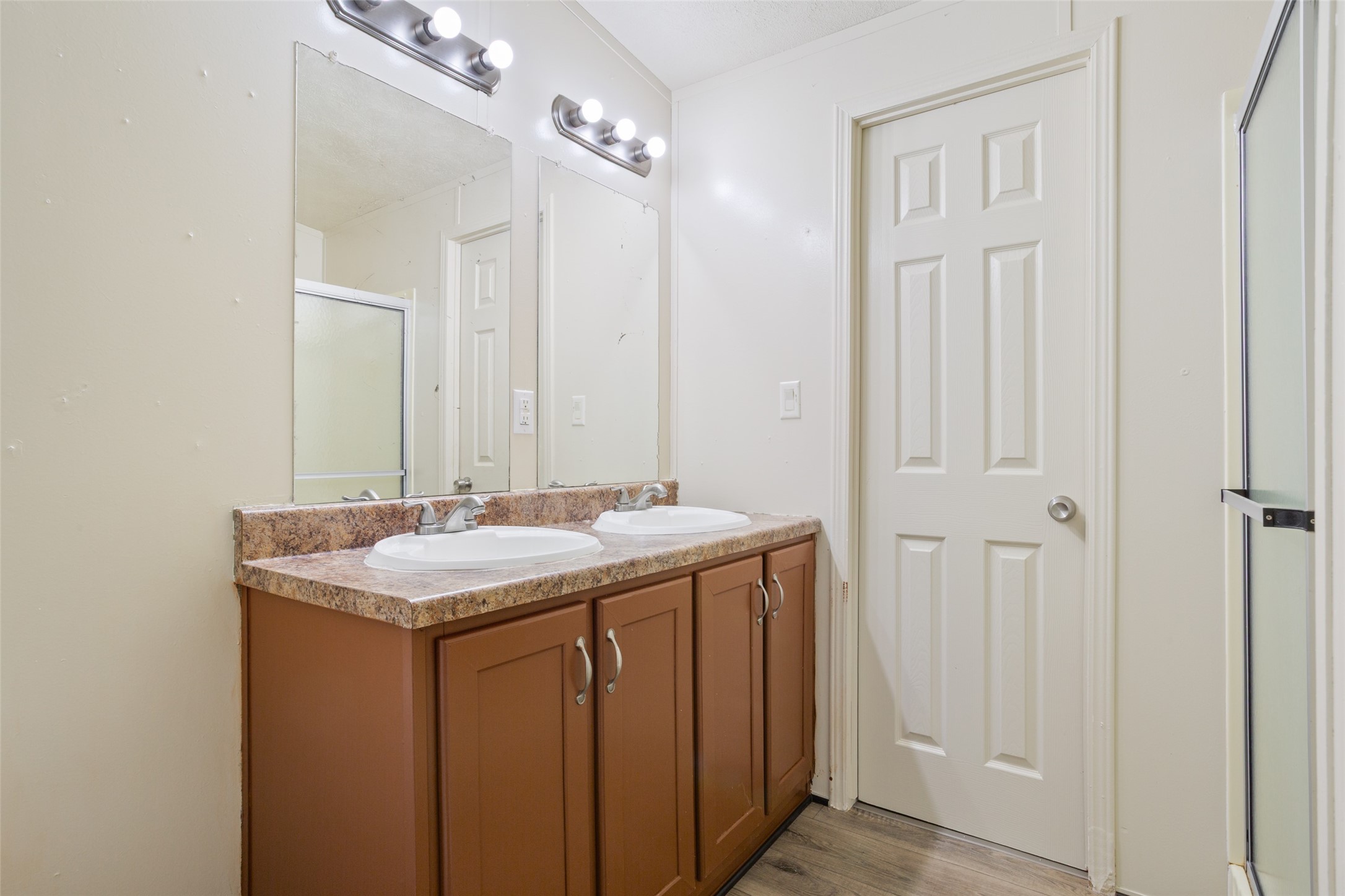 120 Lcr 632 Groesbeck TX 76642