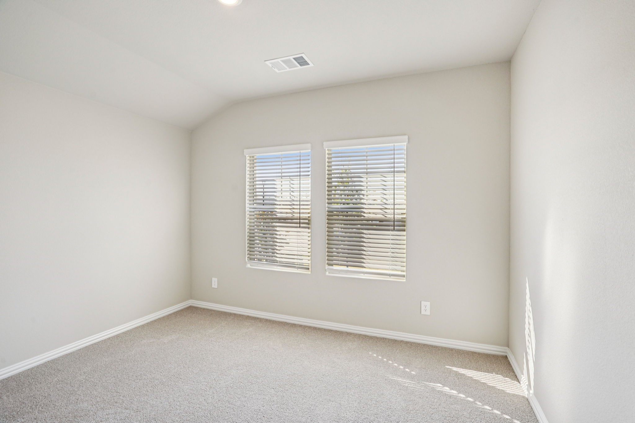 2009 Homestretch Drive Seagoville TX 75159