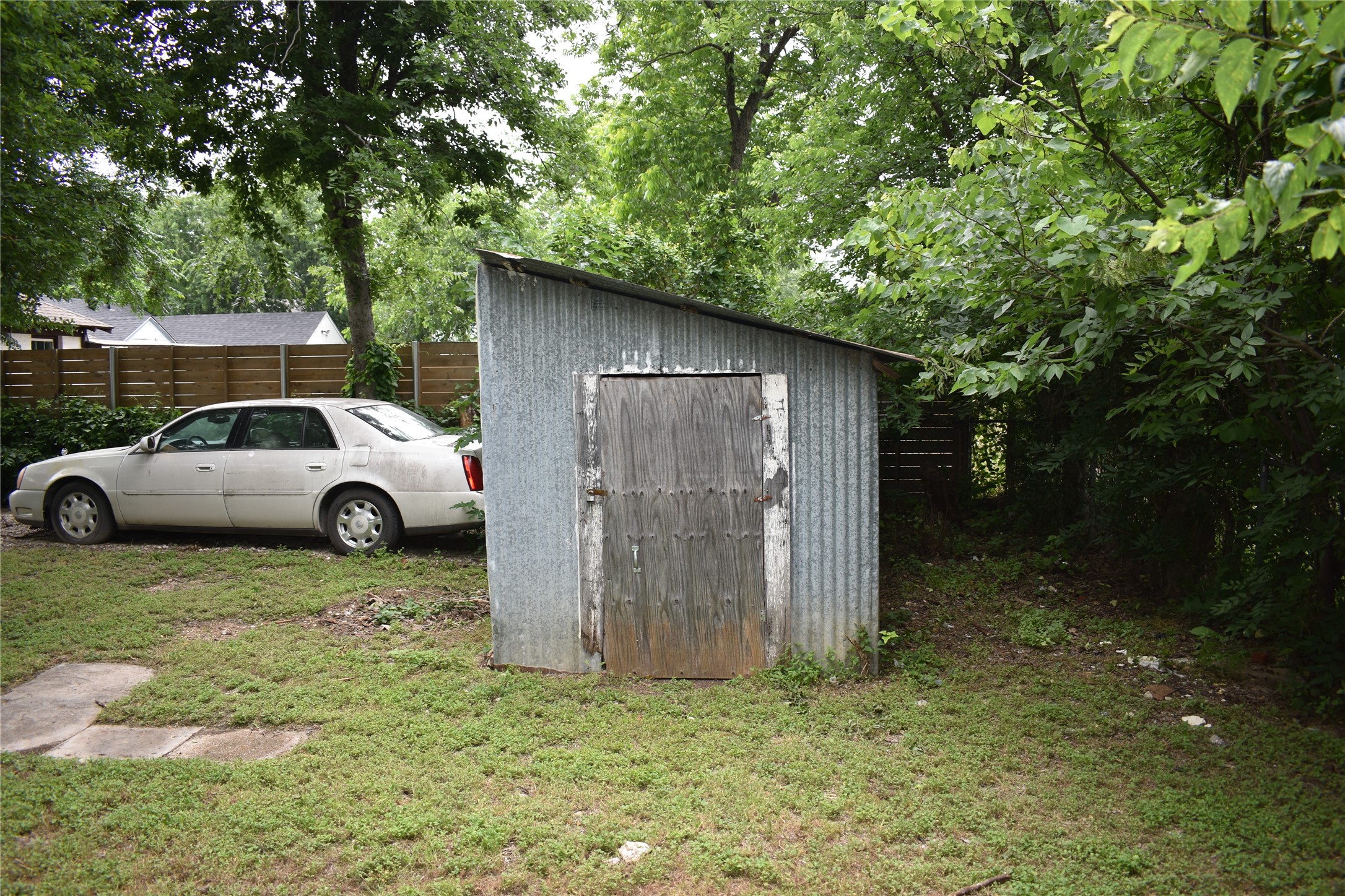 811 Buckalew Street Dallas TX 75208