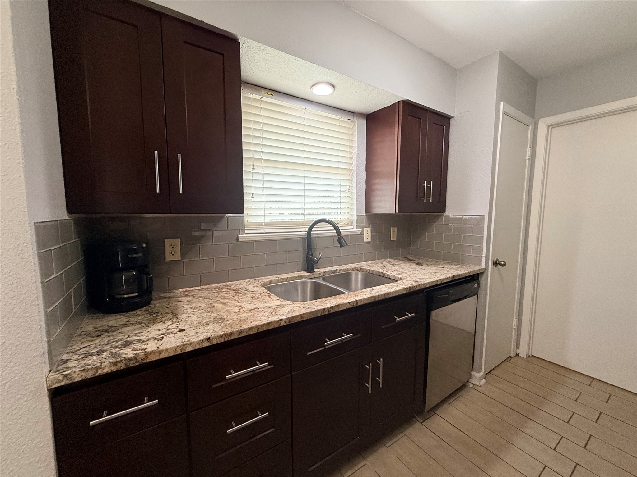 2004 Eastbrook Circle Mesquite TX 75150