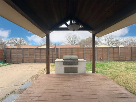 2004 Eastbrook Circle Mesquite TX 75150