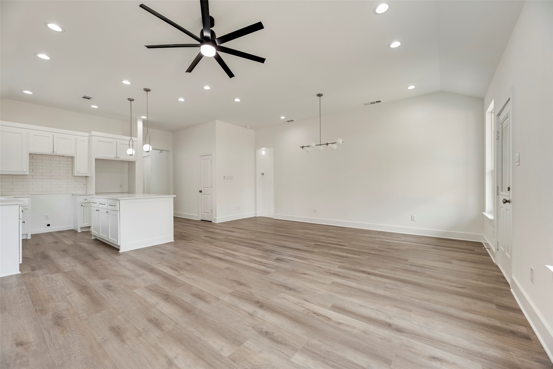2511 Lea Crest Drive Dallas TX 75216