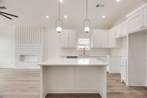 2511 Lea Crest Drive Dallas TX 75216