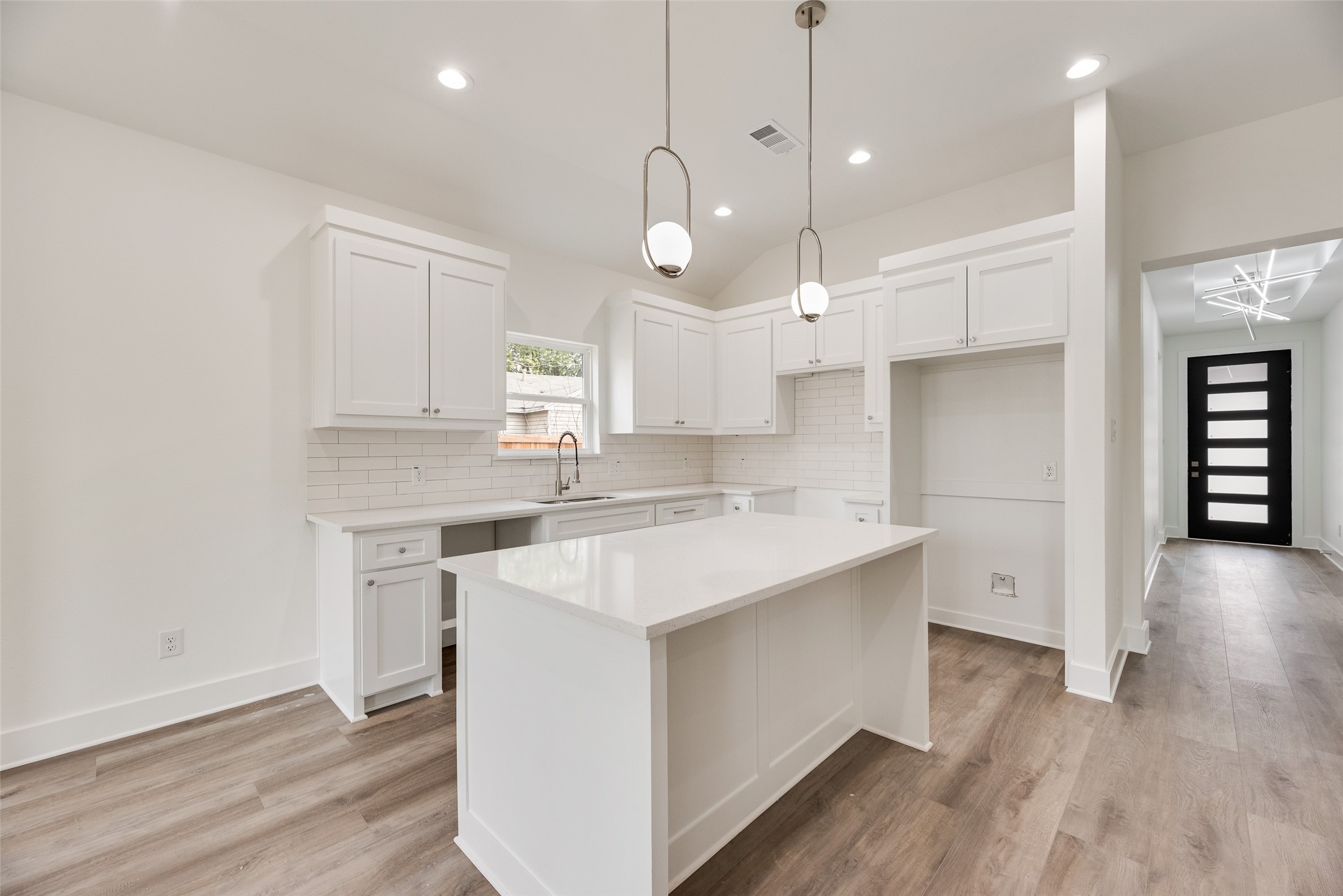 2511 Lea Crest Drive Dallas TX 75216