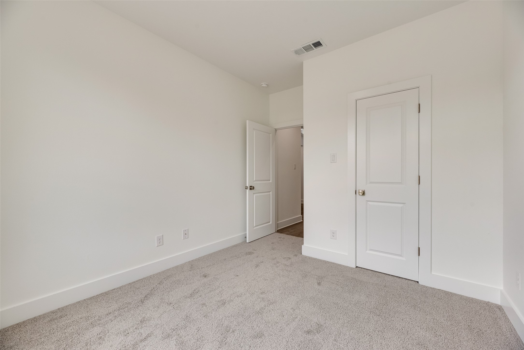 2511 Lea Crest Drive Dallas TX 75216