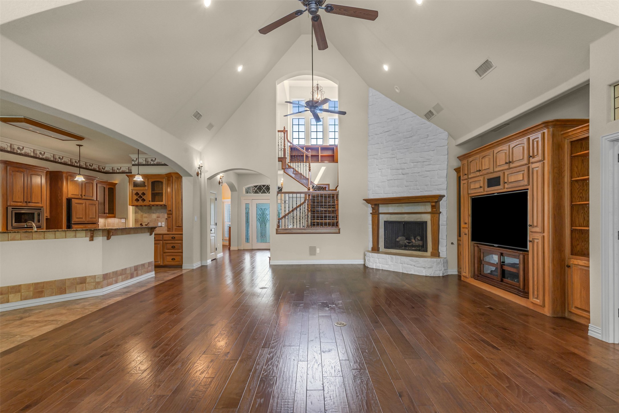 5809 Nutcracker Drive Granbury TX 76049