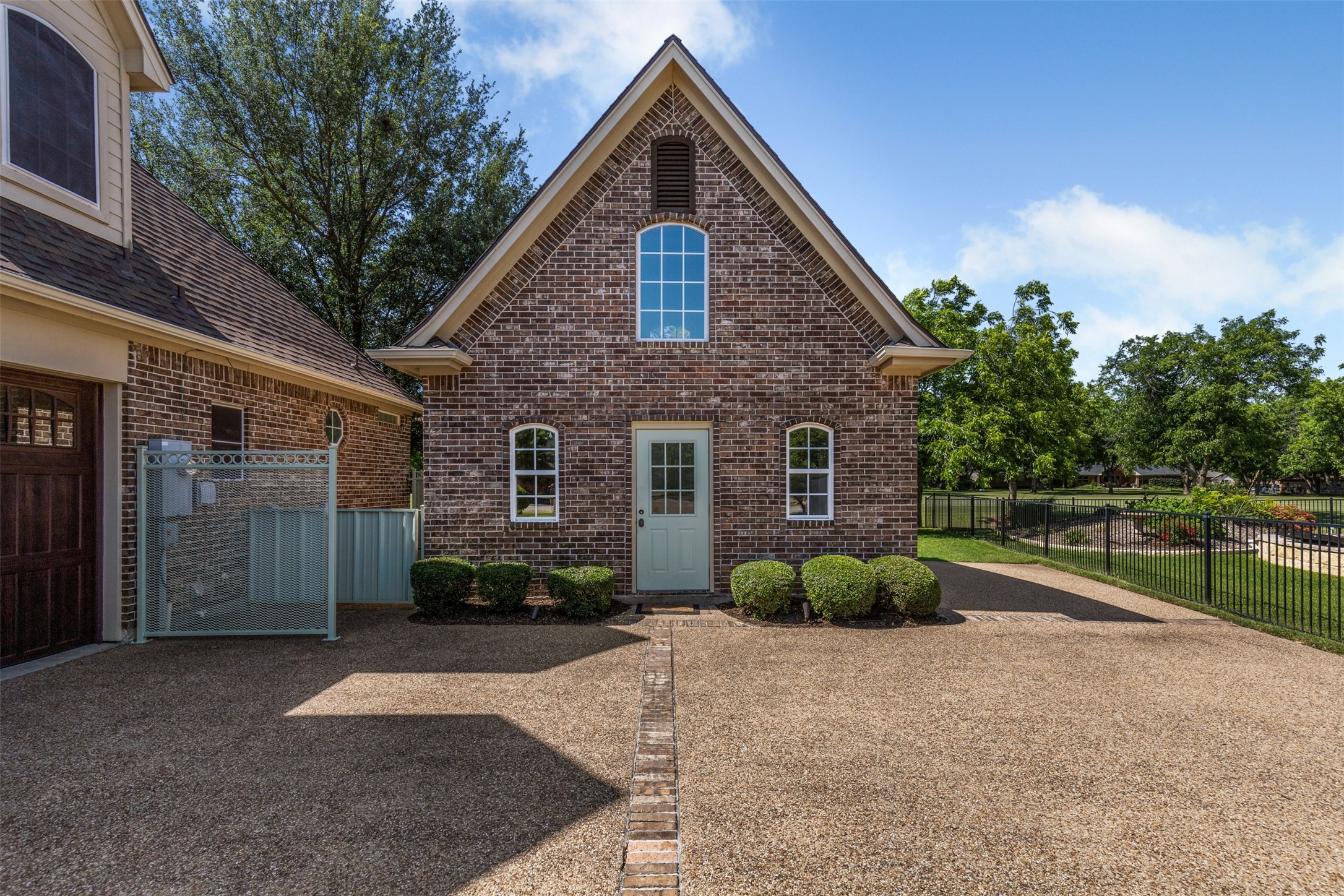 5809 Nutcracker Drive Granbury TX 76049