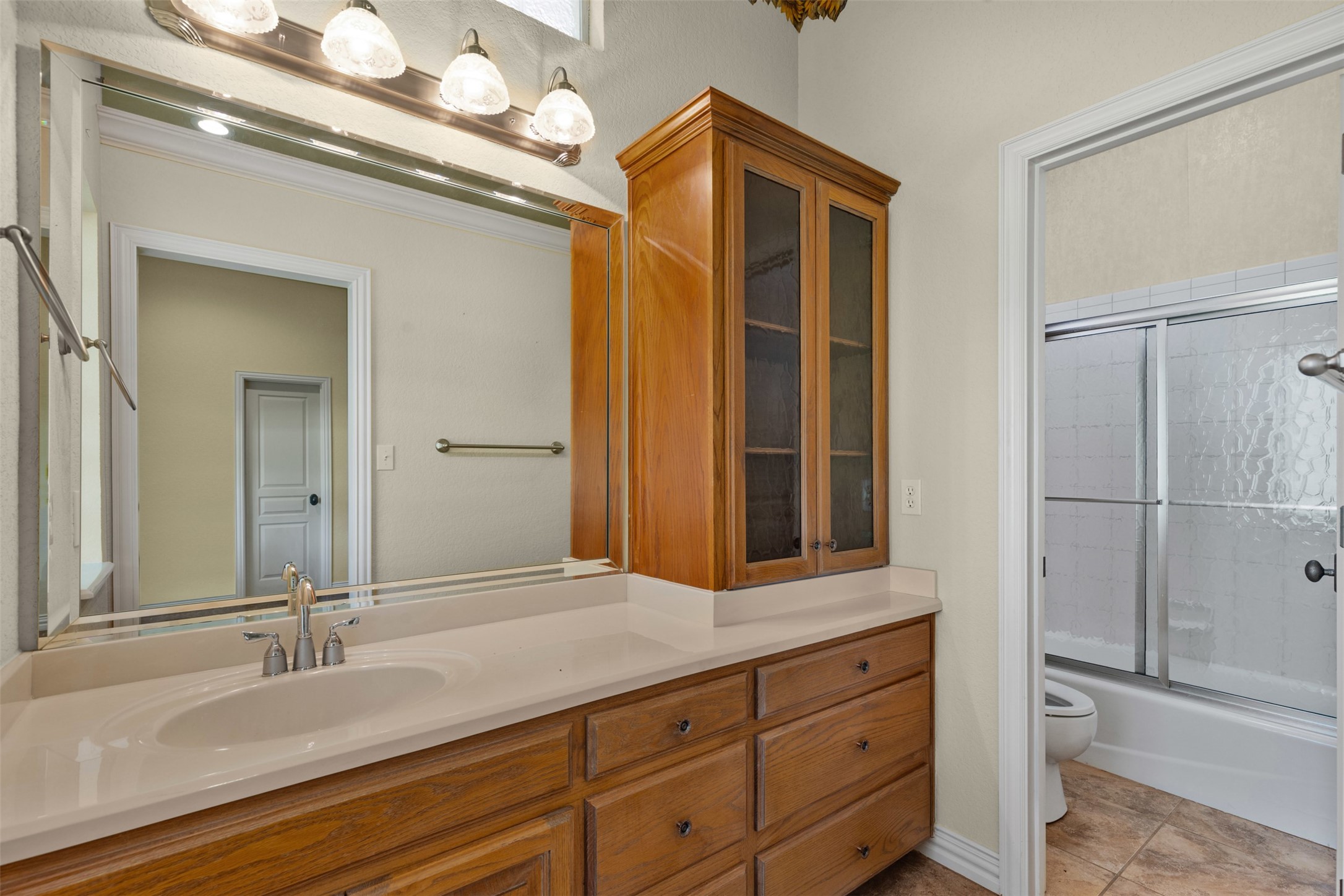 5809 Nutcracker Drive Granbury TX 76049