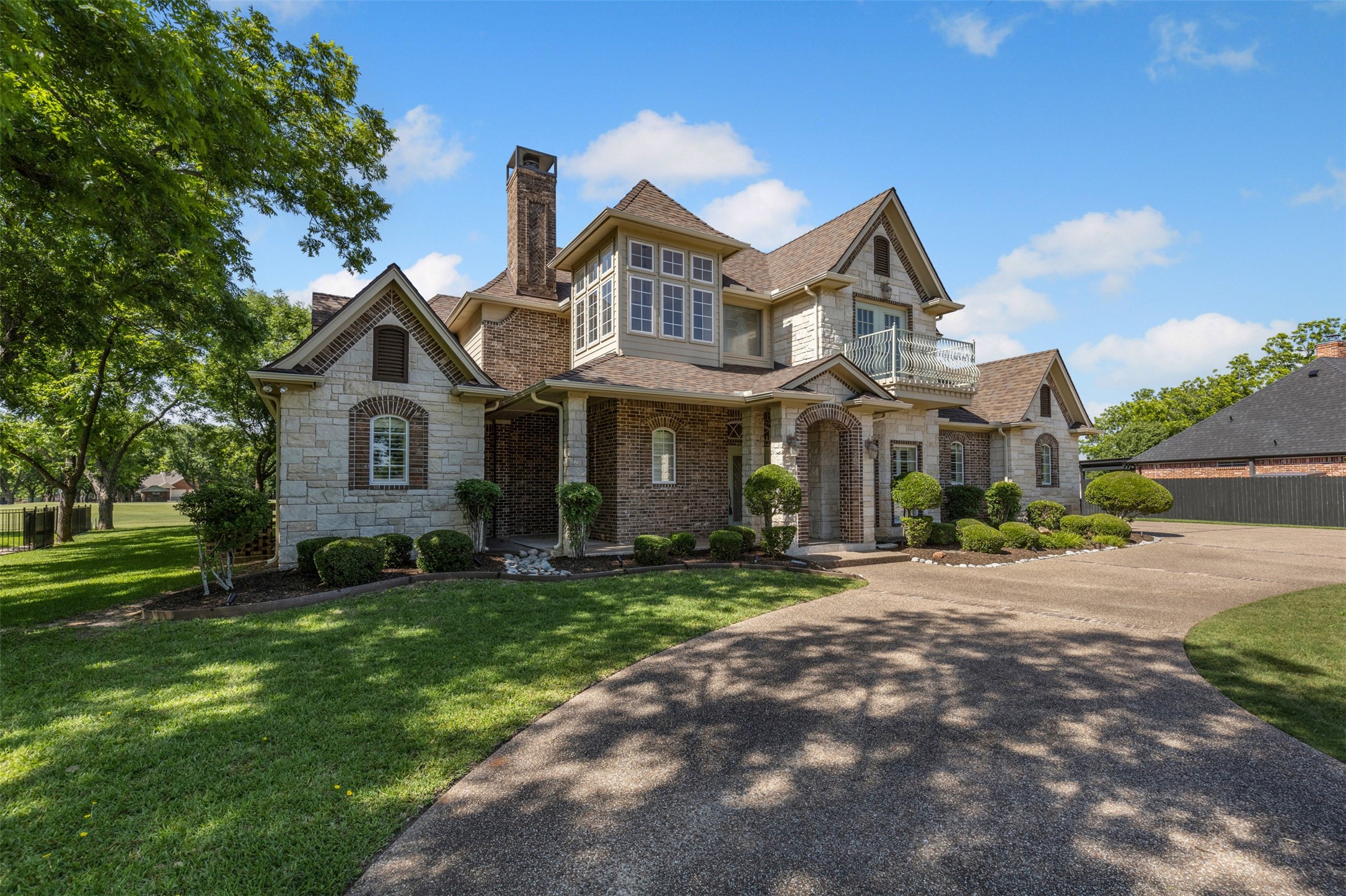 5809 Nutcracker Drive Granbury TX 76049