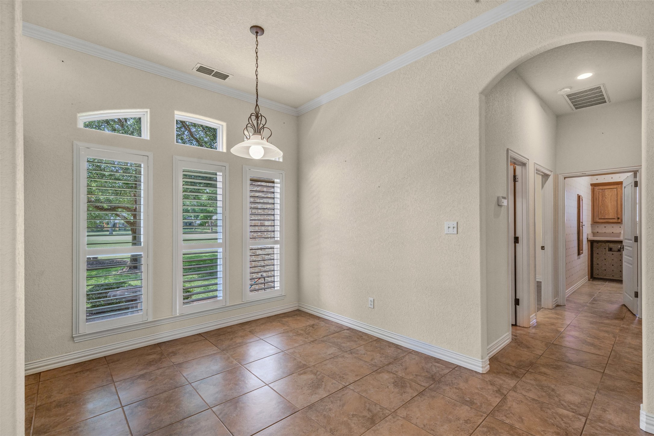 5809 Nutcracker Drive Granbury TX 76049