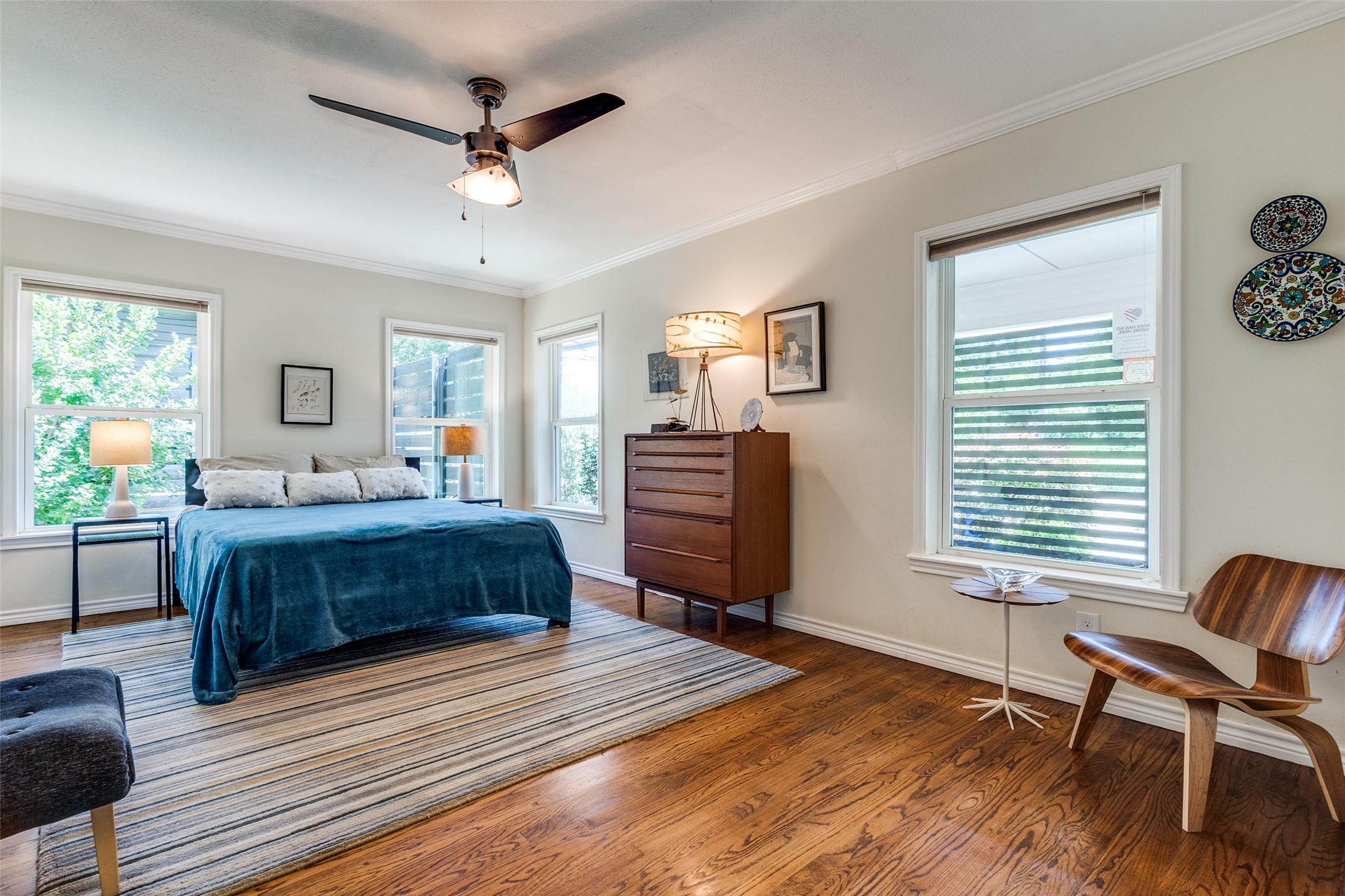2461 Southwood Drive Dallas TX 75233