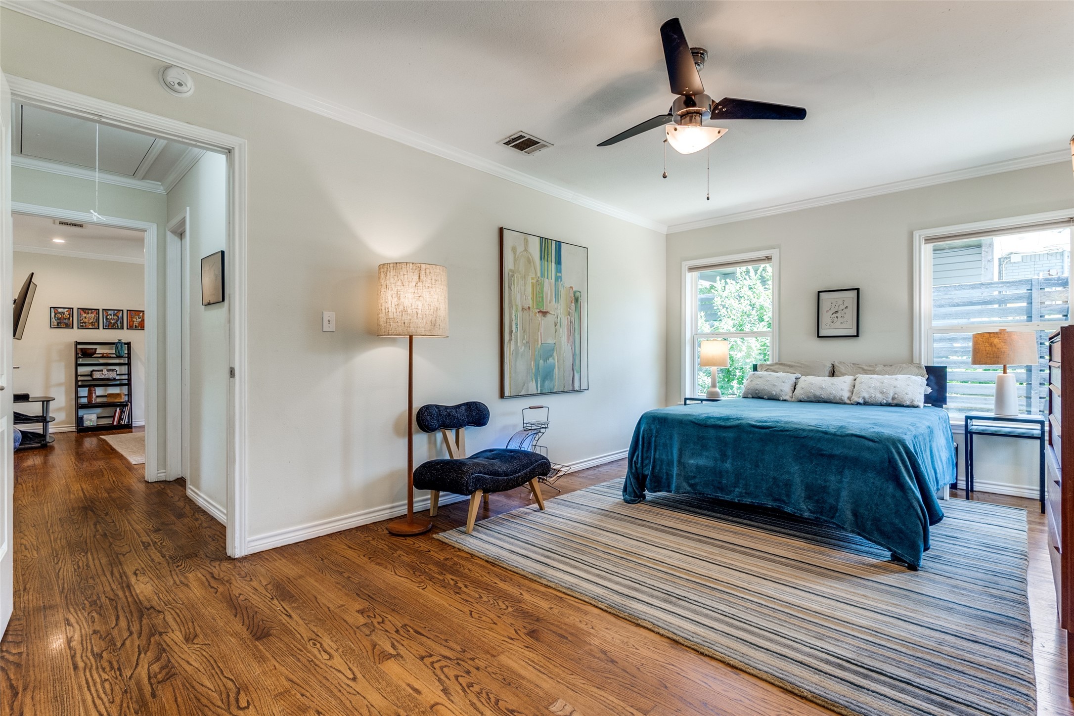 2461 Southwood Drive Dallas TX 75233