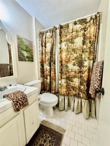 608 Coolair Drive Dallas TX 75218