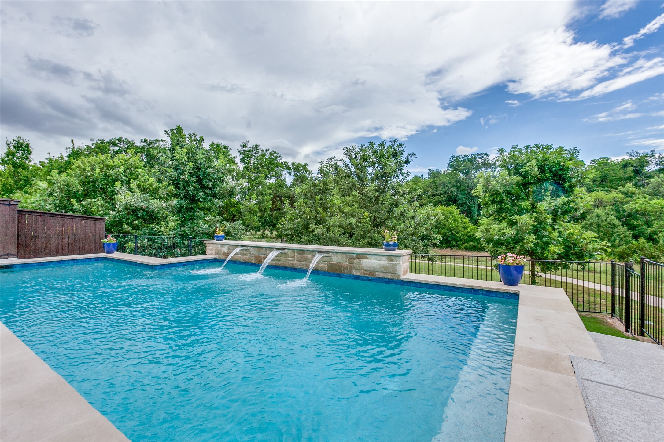 6709 Callejo Road Garland TX 75044