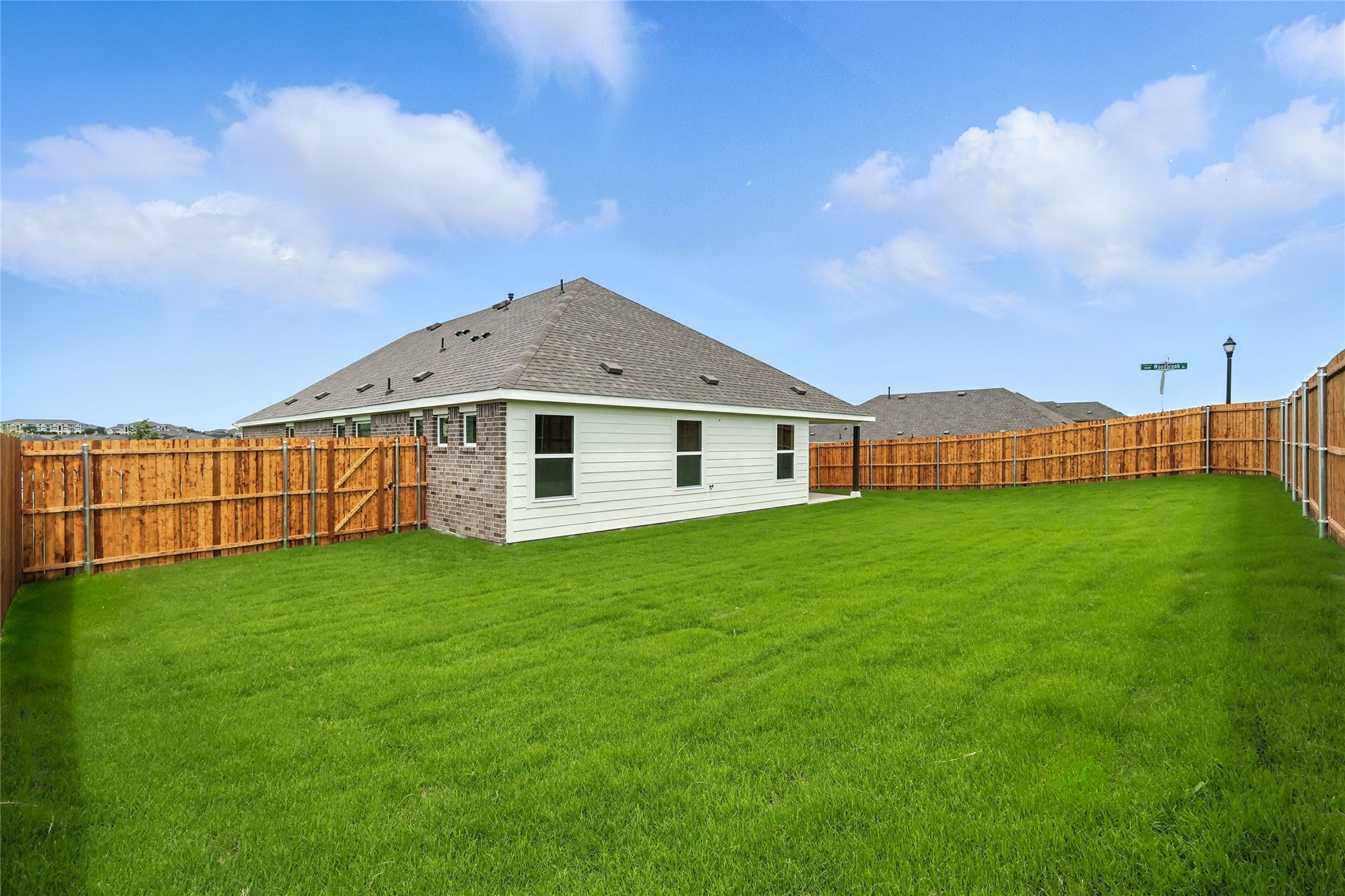 2401 Ridgecrest Lane Sherman TX 75092