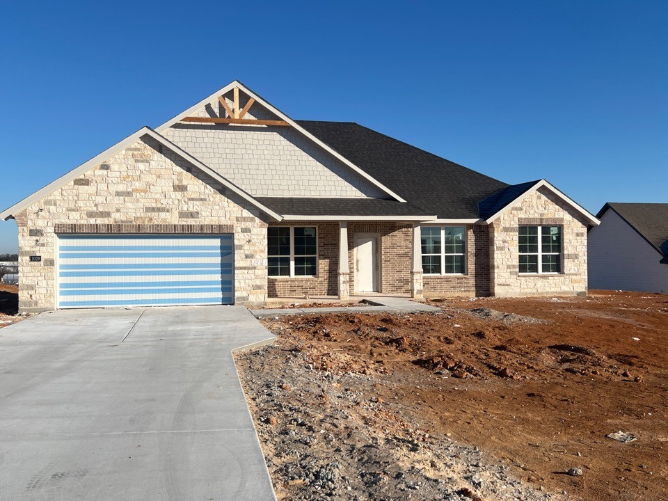 1029 Northern Oaks Court Springtown TX 76082