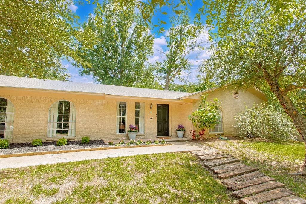 855 Avenue A Canton TX 75103