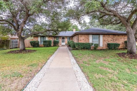 6533 Riviera Drive North Richland Hills TX 76180