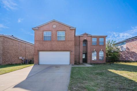 1129 Roundhouse Drive Saginaw TX 76131