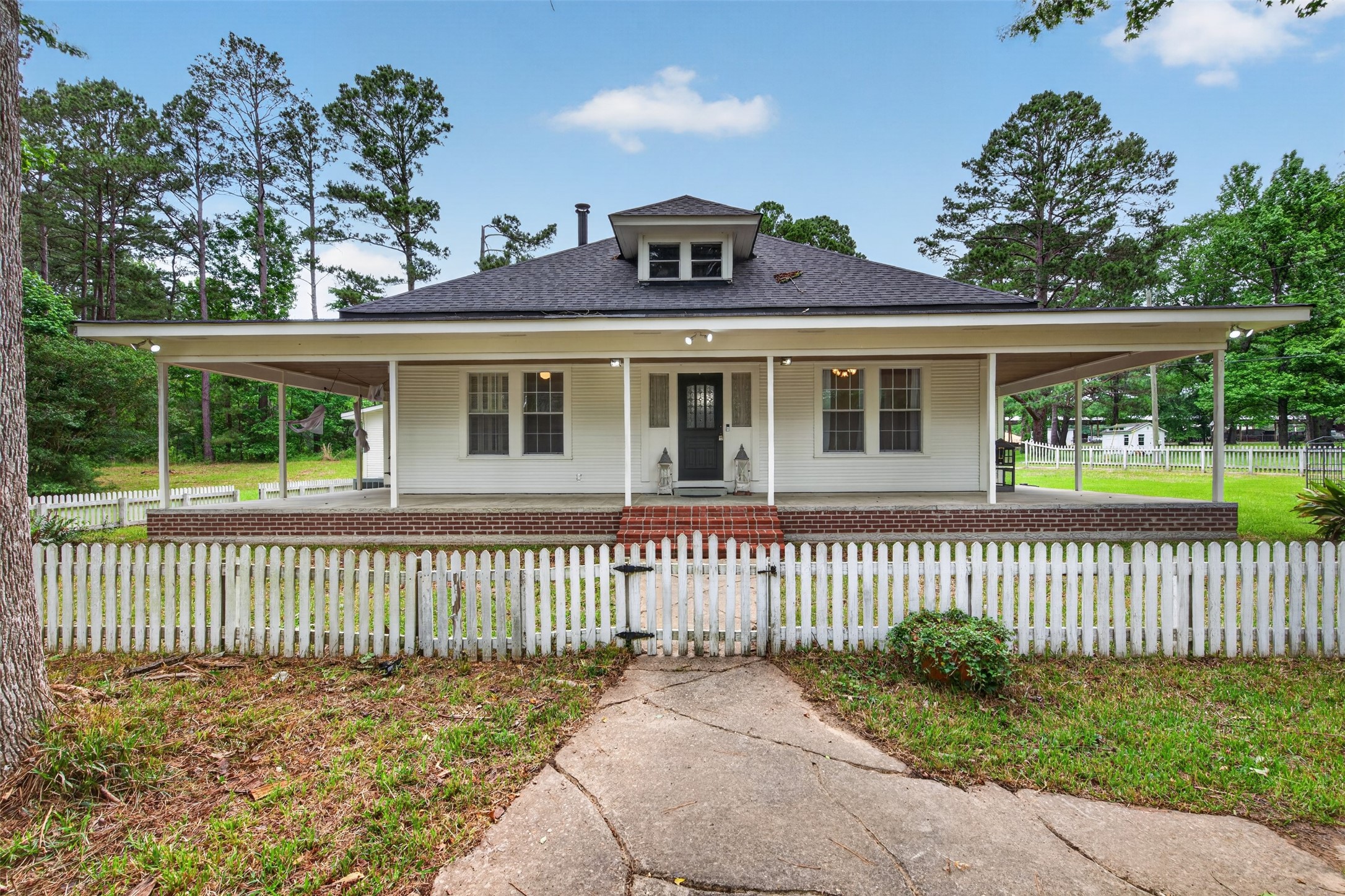 8402 Springridge Texas Line Road Keithville LA 71047