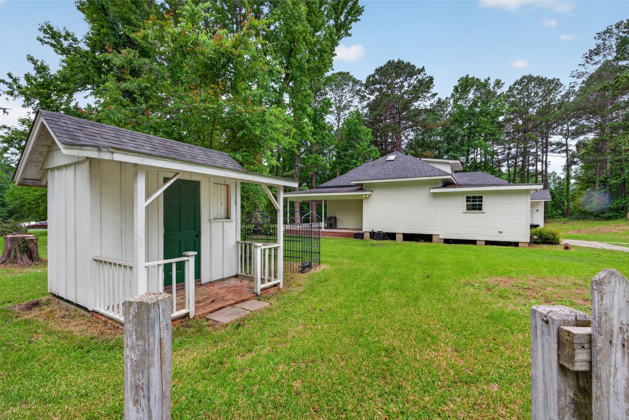 8402 Springridge Texas Line Road Keithville LA 71047
