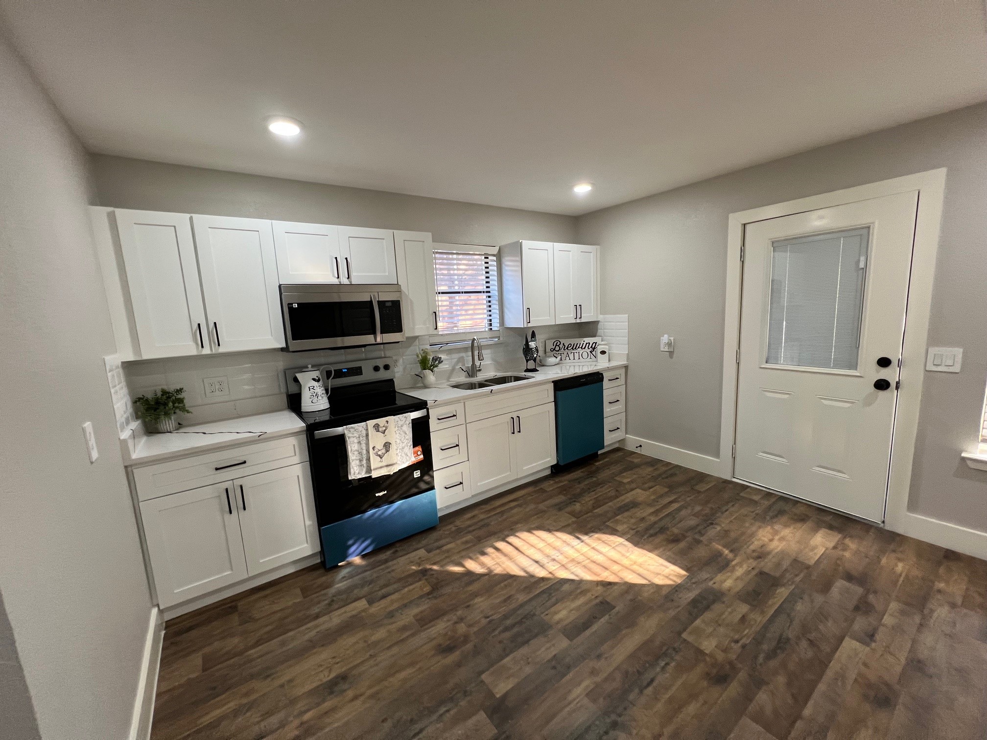 1728 W Washington Street Denison TX 75020