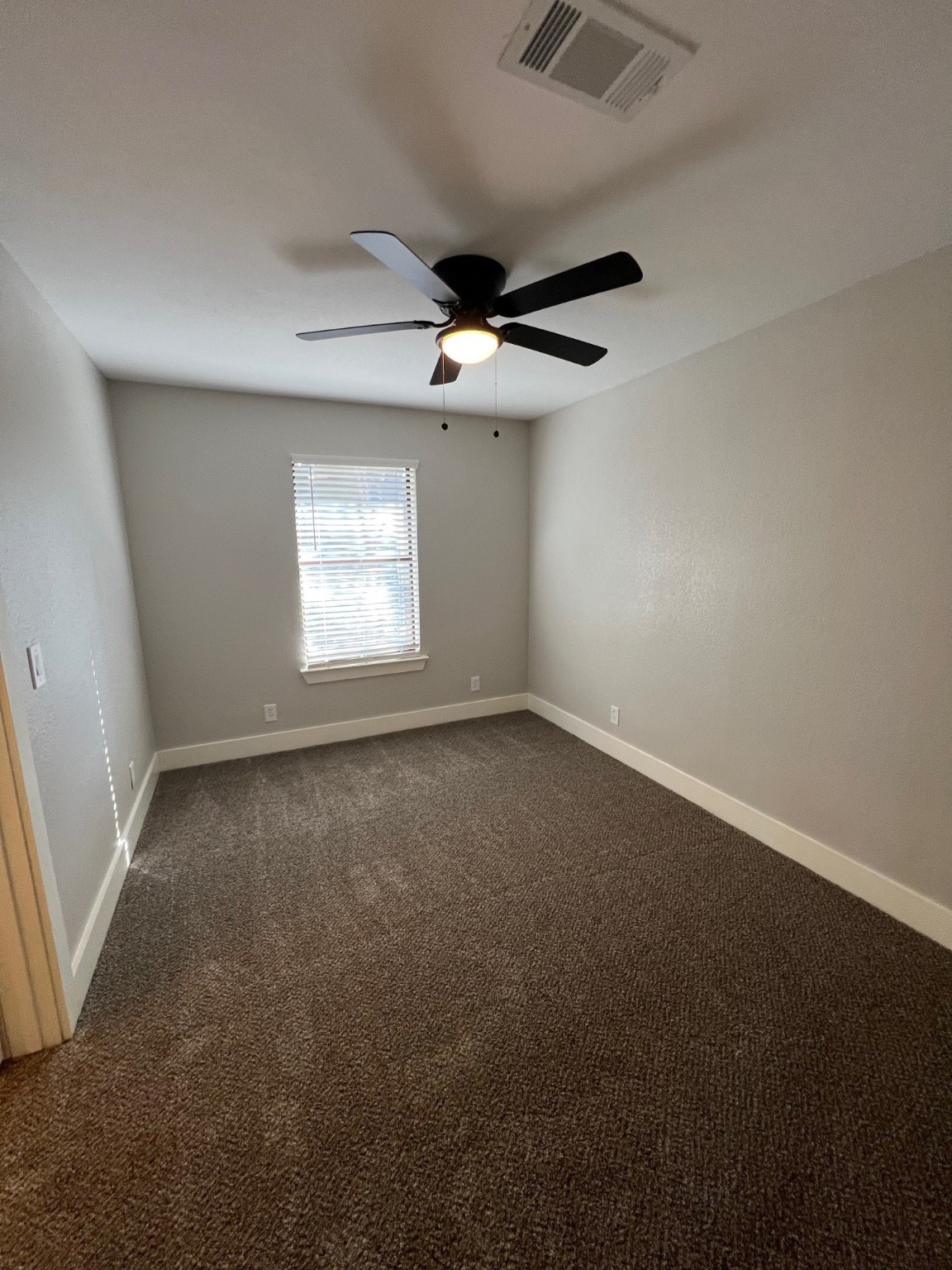 1728 W Washington Street Denison TX 75020