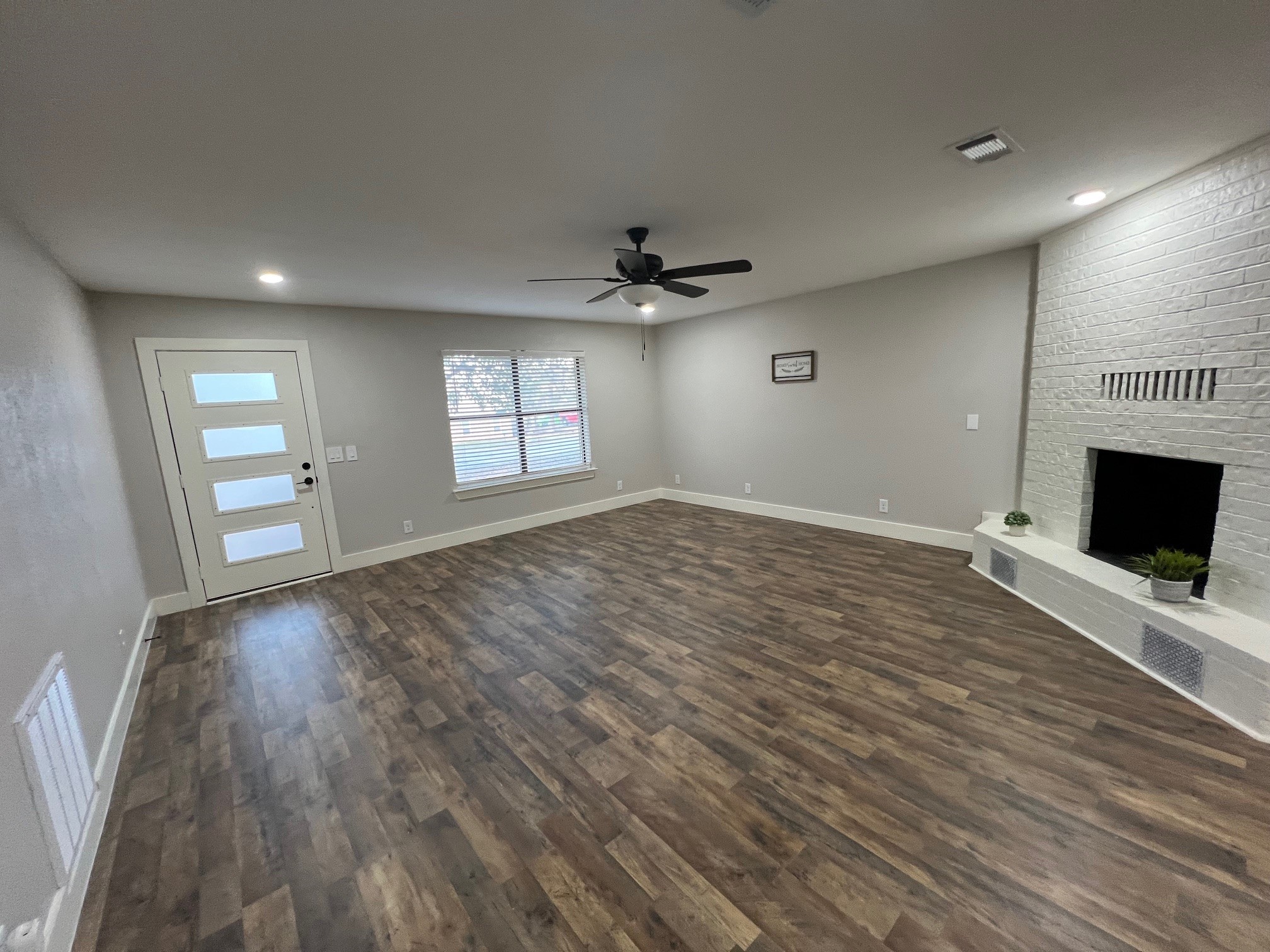 1728 W Washington Street Denison TX 75020