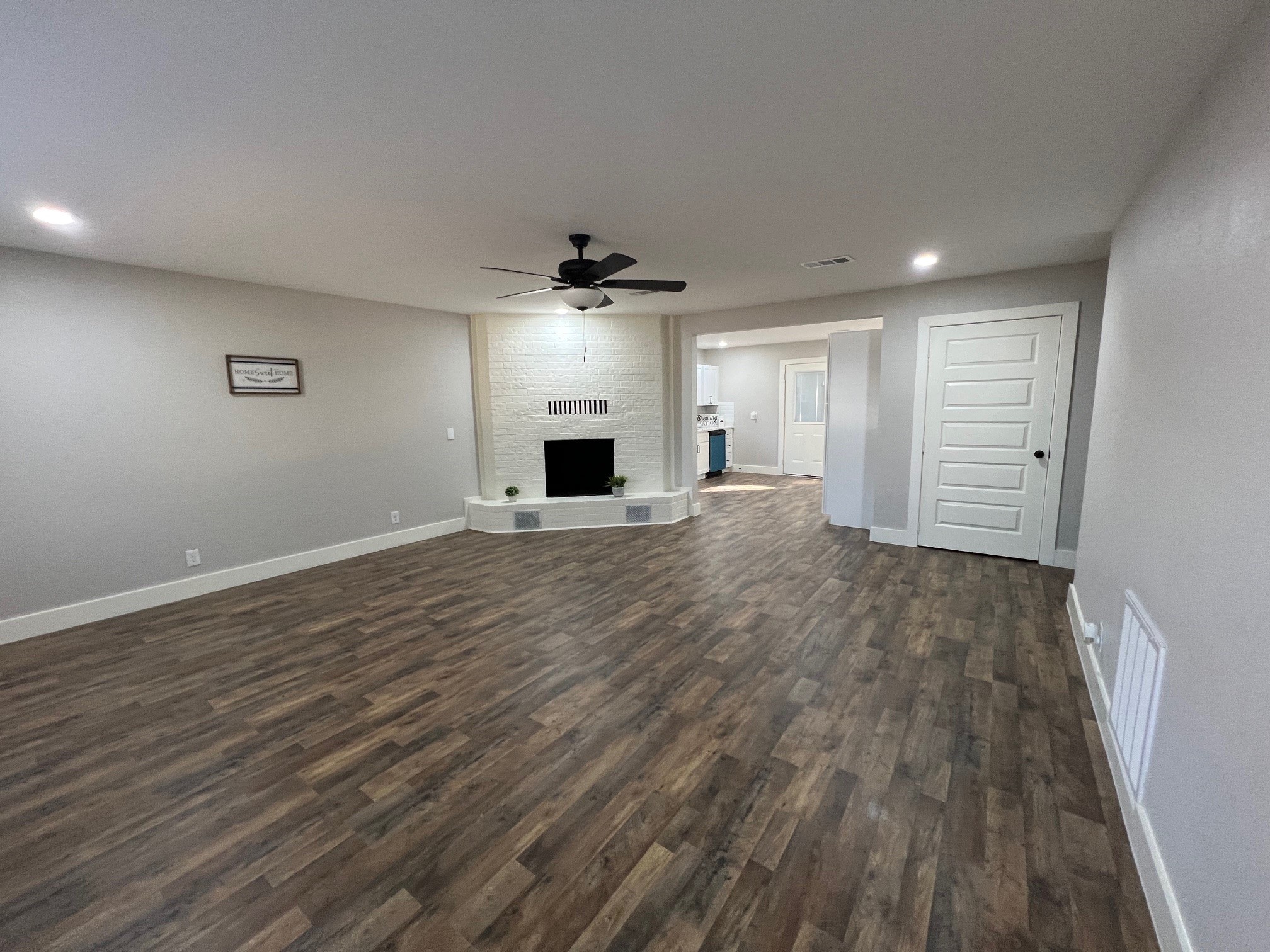 1728 W Washington Street Denison TX 75020