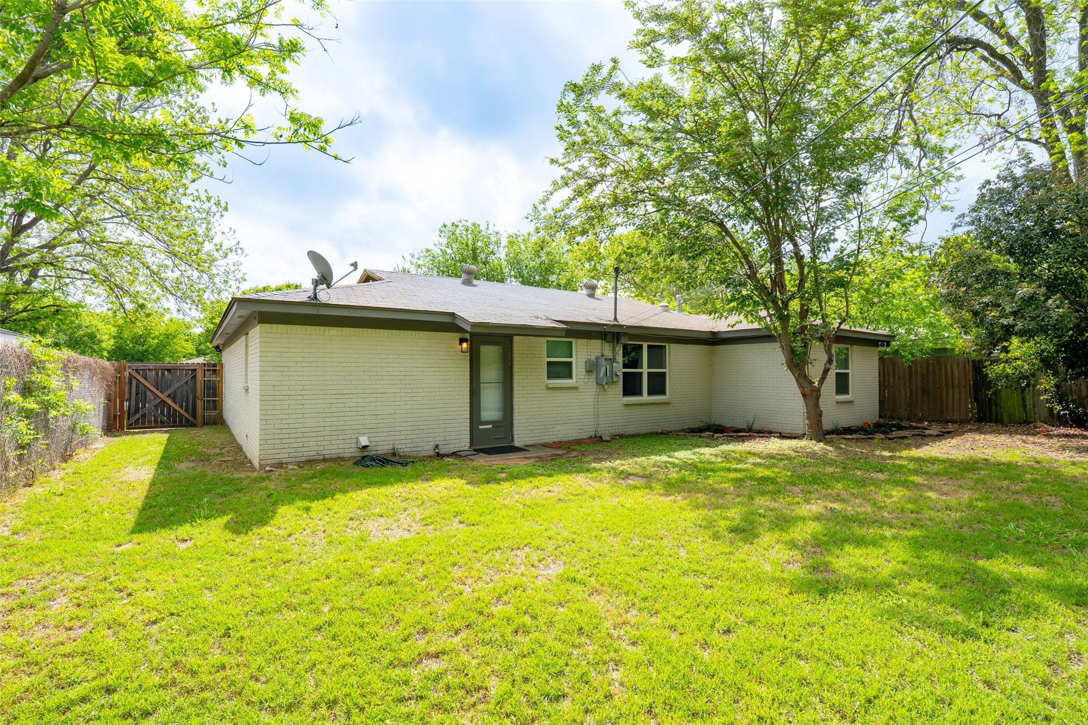 508 Grant Circle White Settlement TX 76108