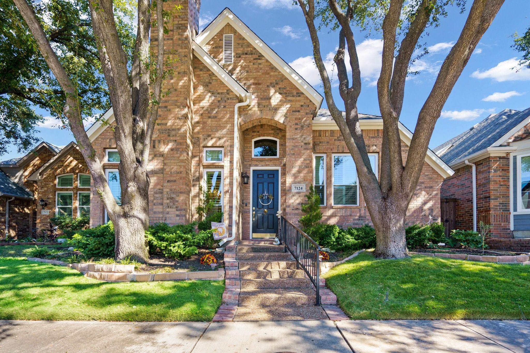 7124 Elm Creek Lane Dallas TX 75252