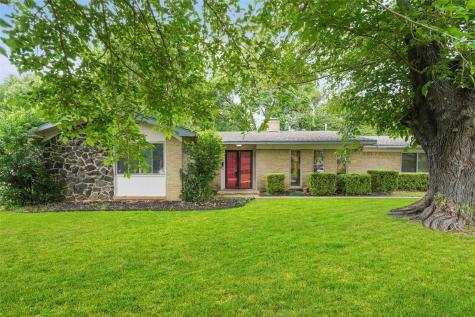 613 Misty Glen Drive DeSoto TX 75115
