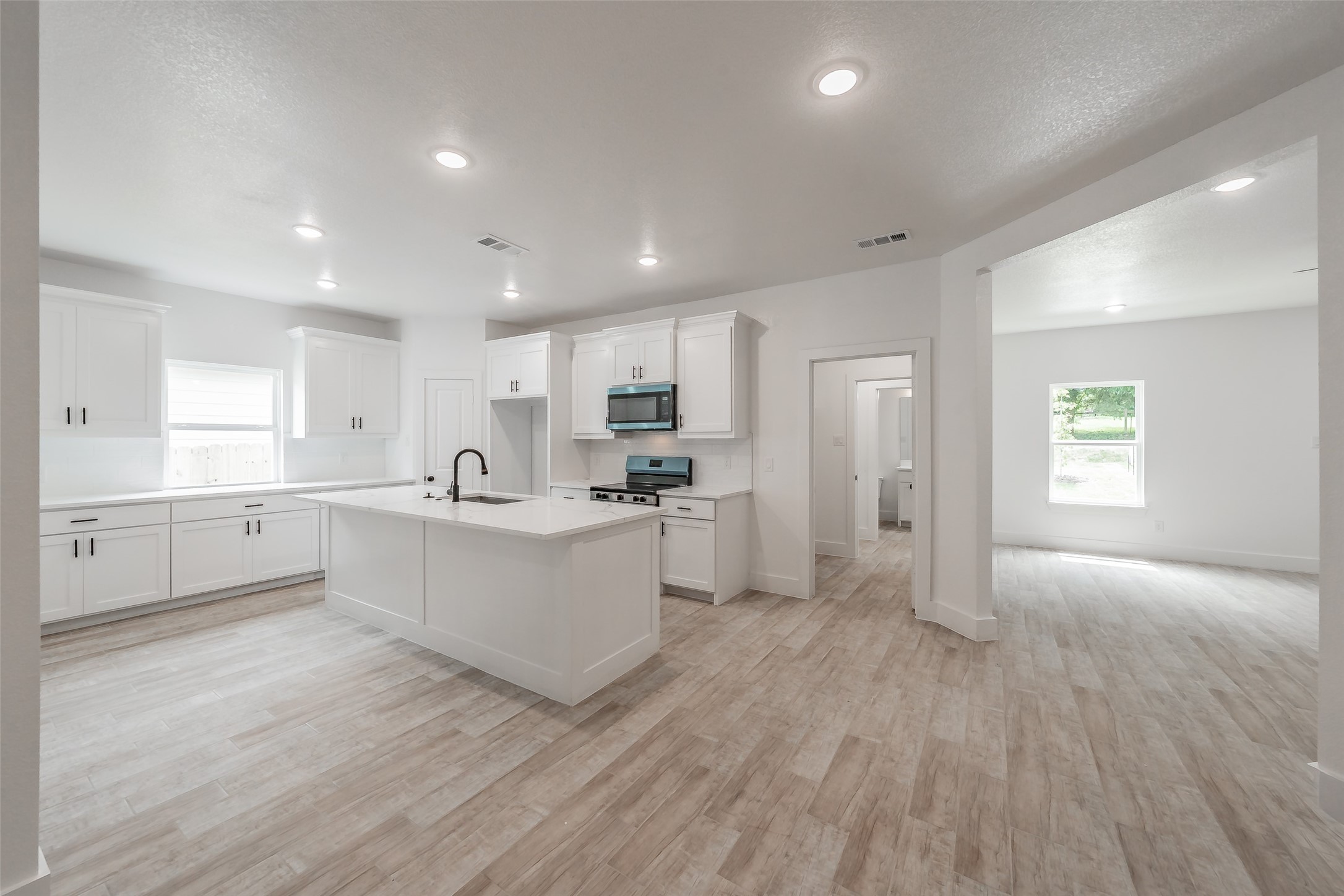 4522 Kolloch Drive Dallas TX 75216