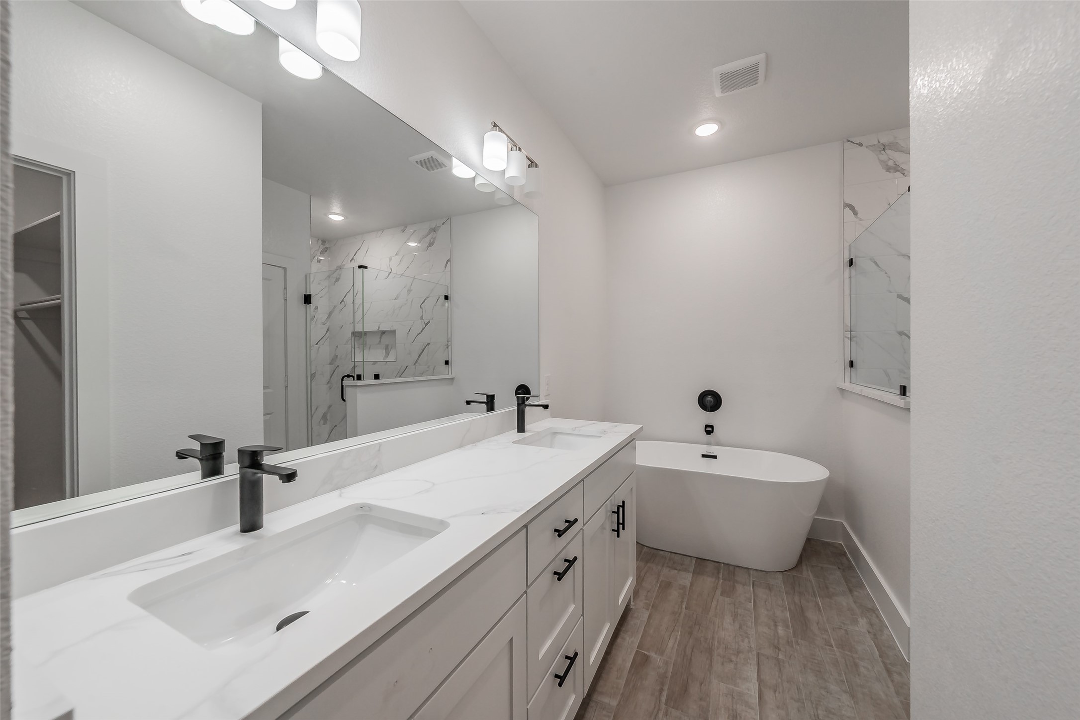 4522 Kolloch Drive Dallas TX 75216