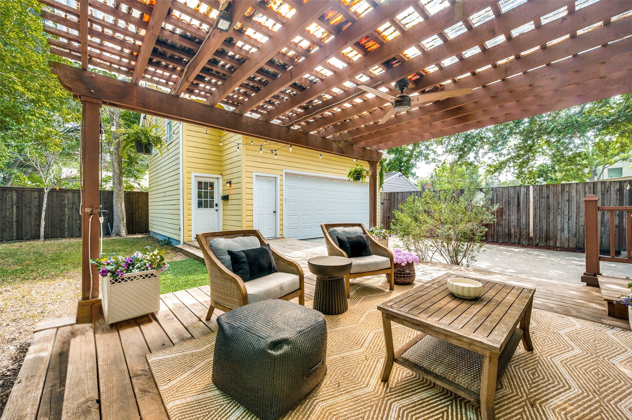 6046 Penrose Avenue Dallas TX 75206