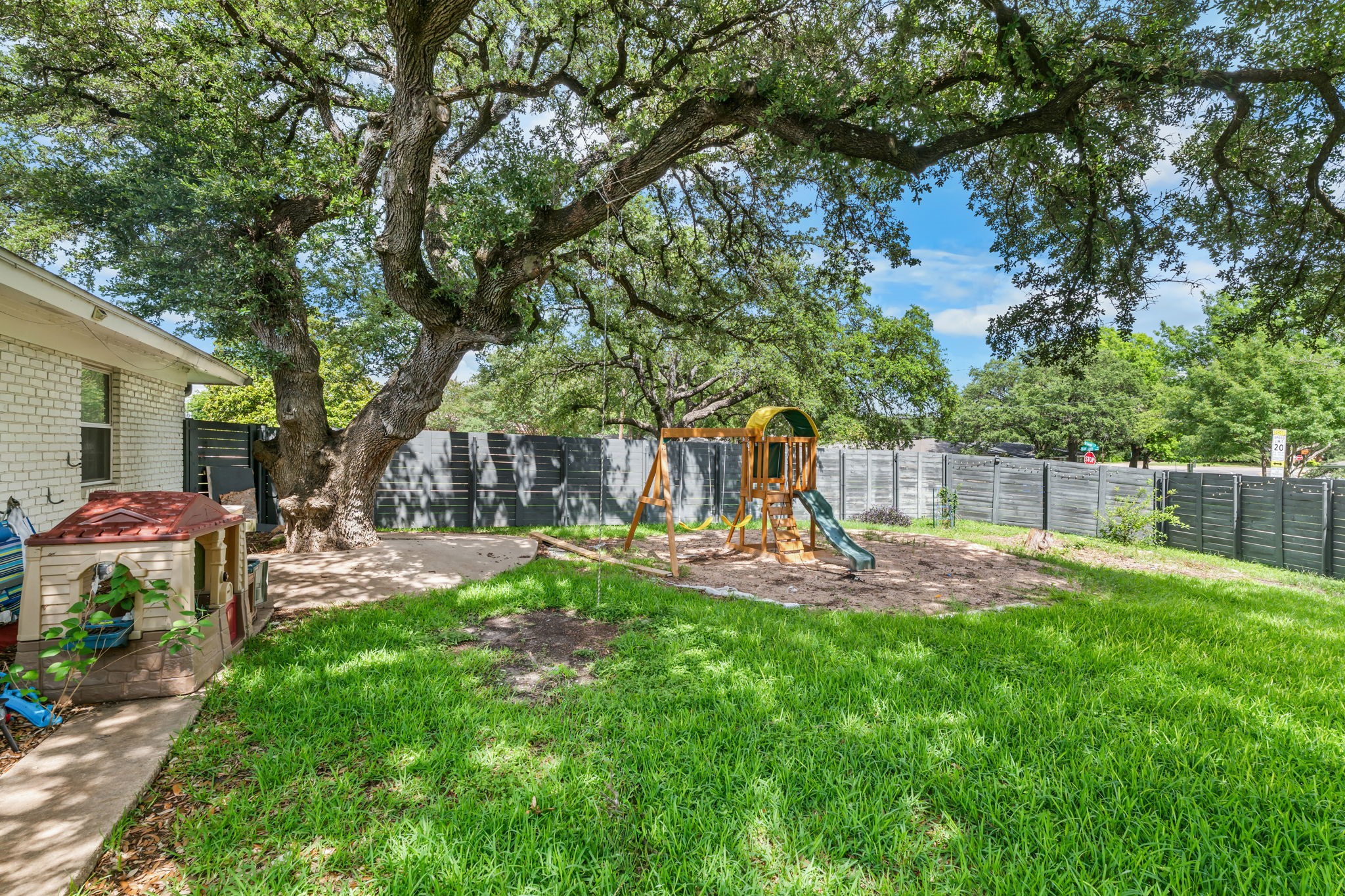 2300 Mount Carmel Drive Waco TX 76710