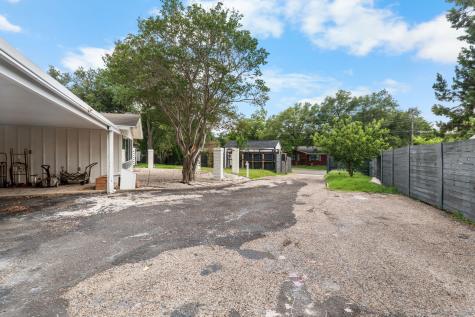 2300 Mount Carmel Drive Waco TX 76710
