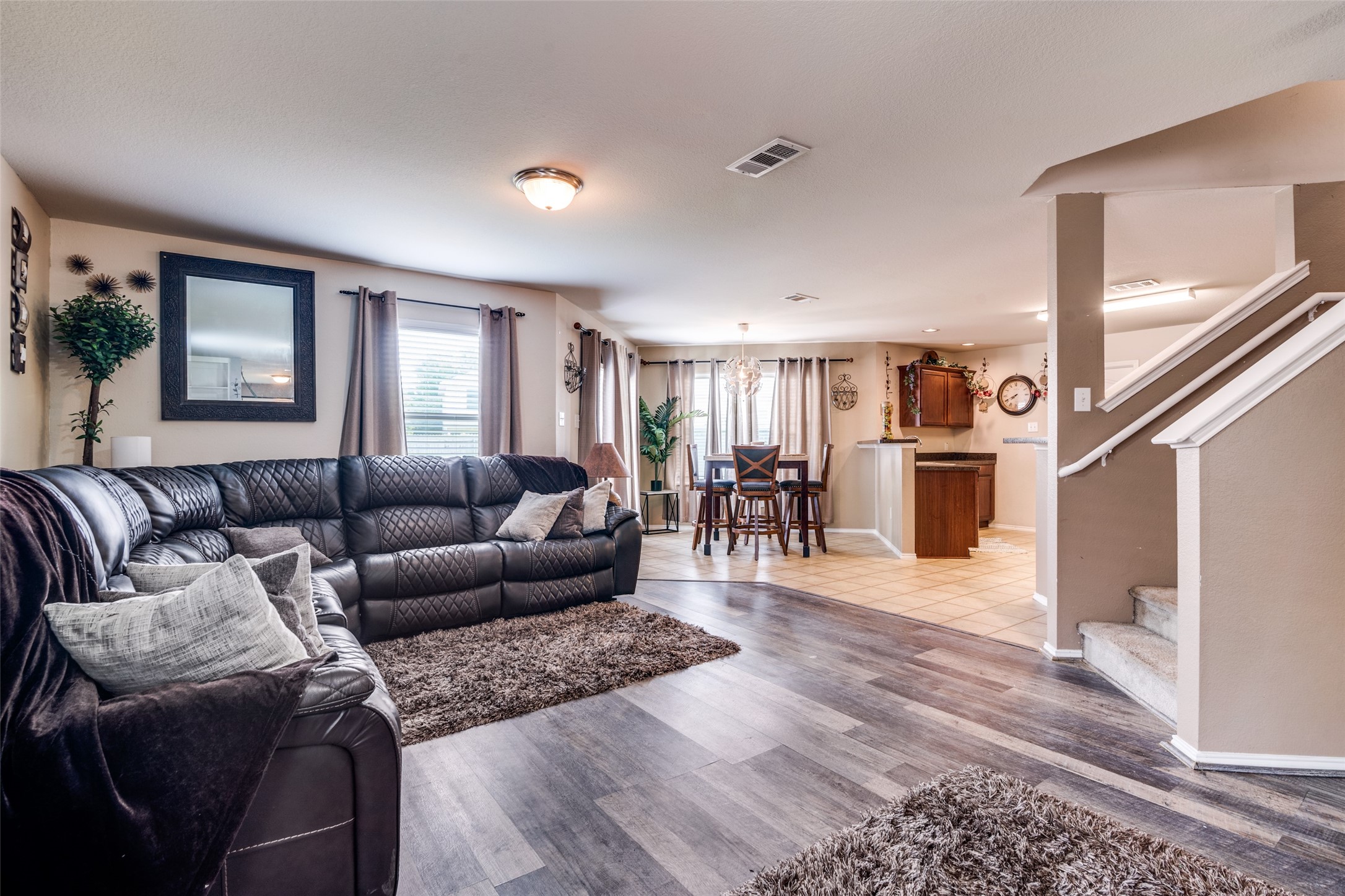 2040 Stagecoach Trail Heartland TX 75126