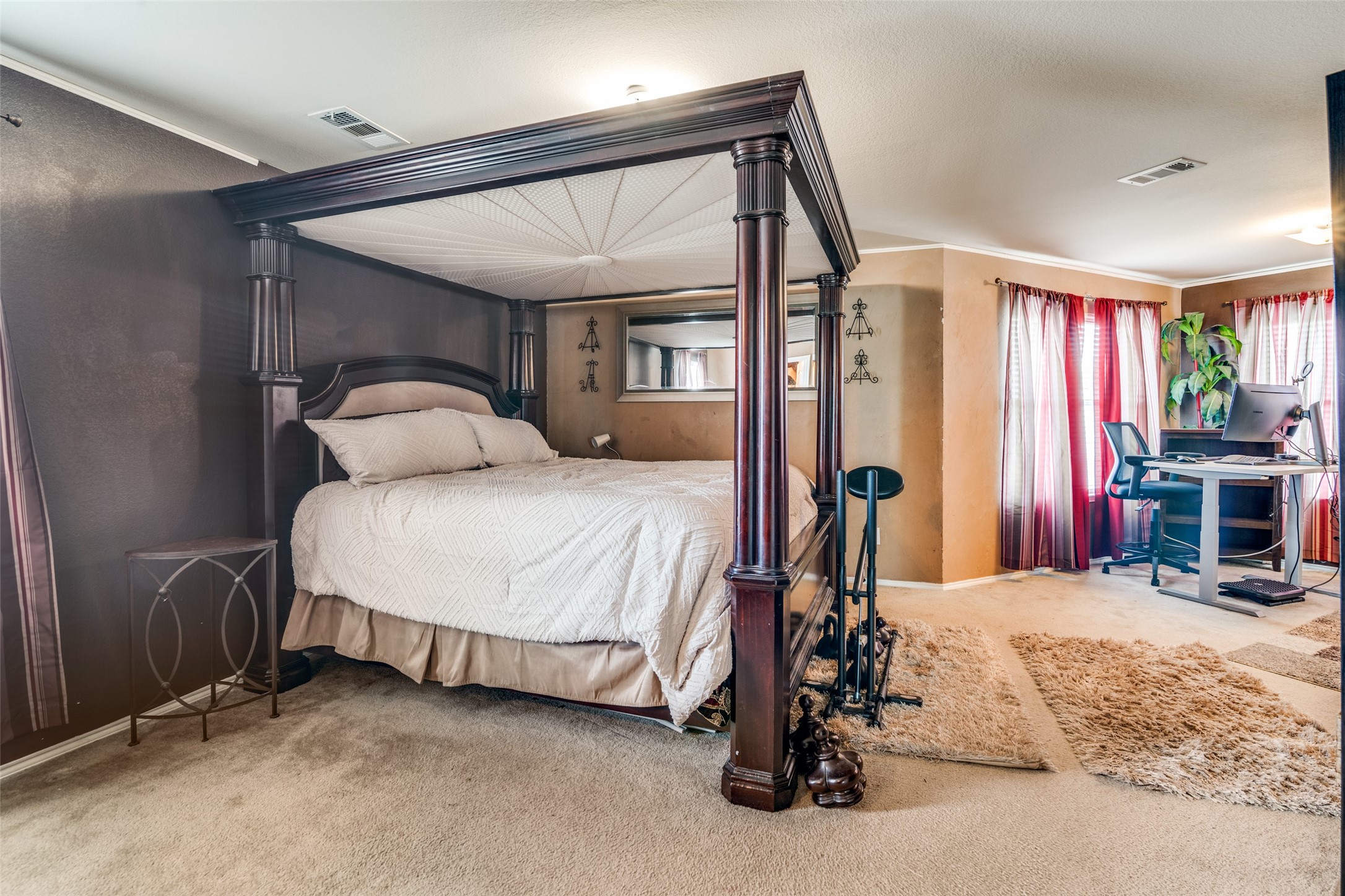 2040 Stagecoach Trail Heartland TX 75126