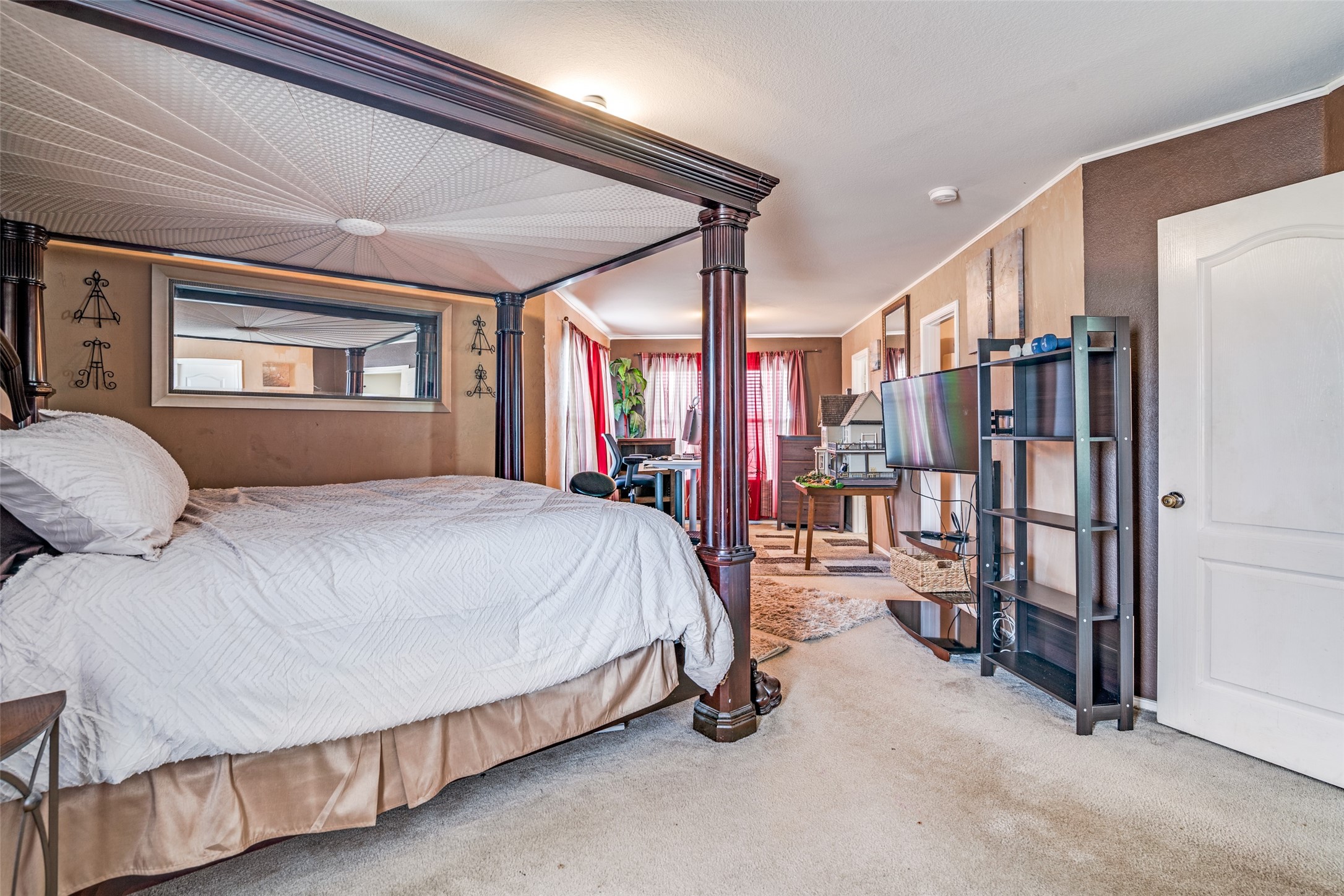 2040 Stagecoach Trail Heartland TX 75126