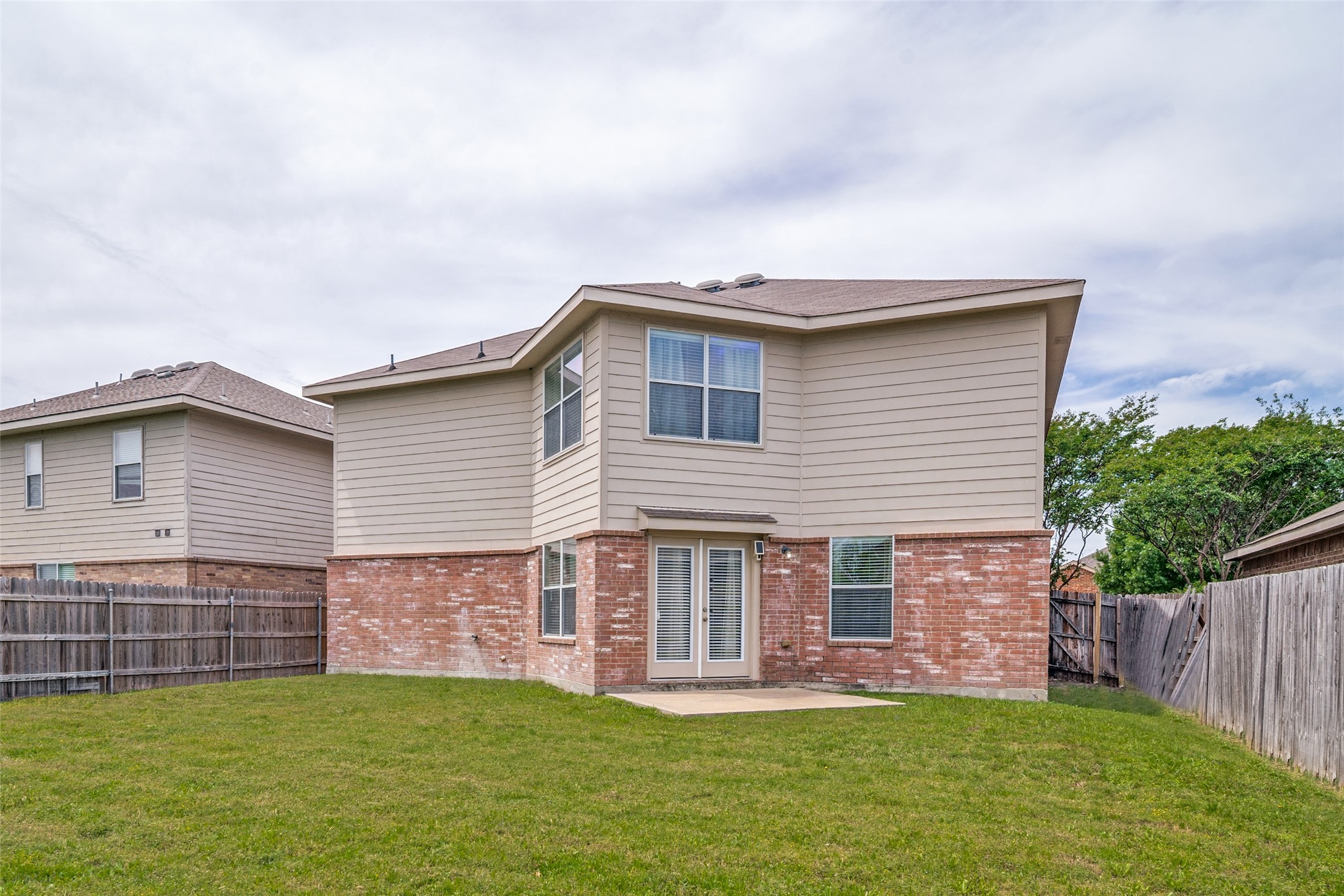 2040 Stagecoach Trail Heartland TX 75126
