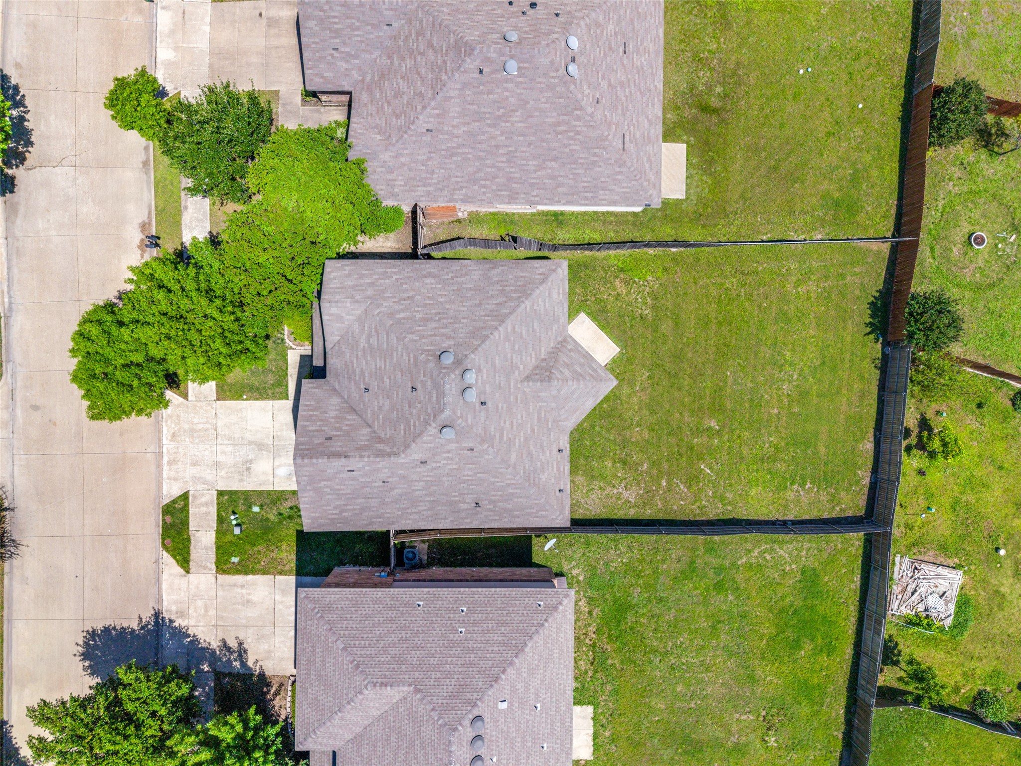 2040 Stagecoach Trail Heartland TX 75126