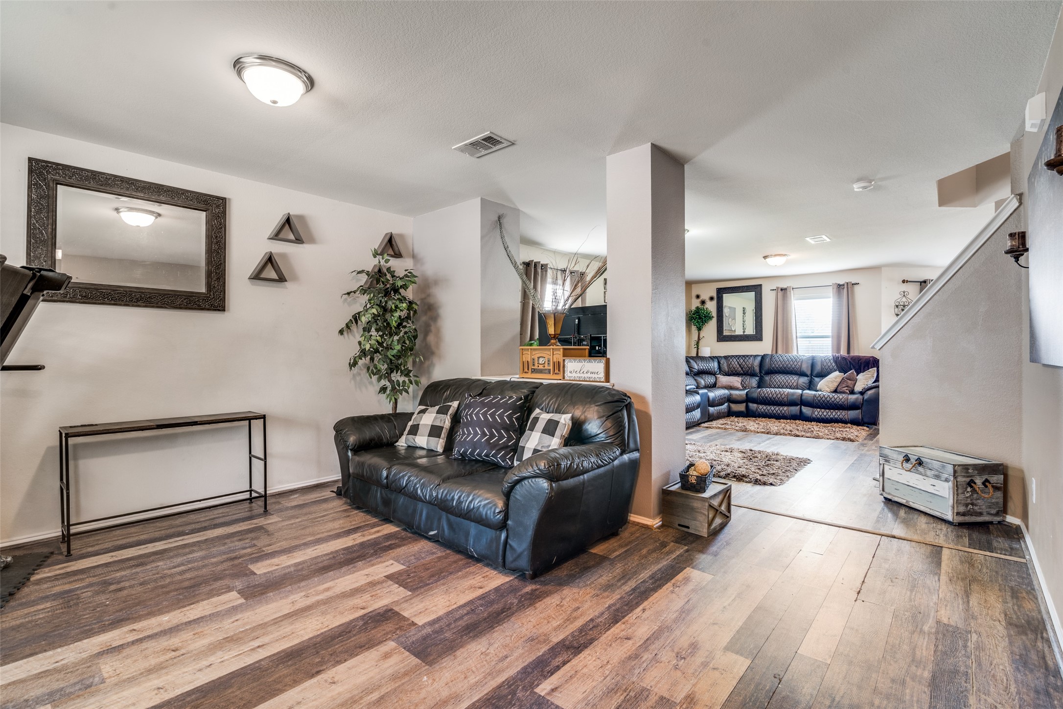 2040 Stagecoach Trail Heartland TX 75126