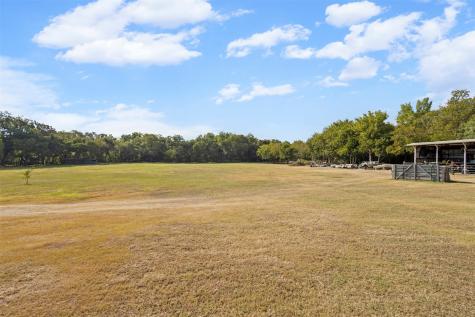 1009 W Interstate20 Grand Prairie TX 75052