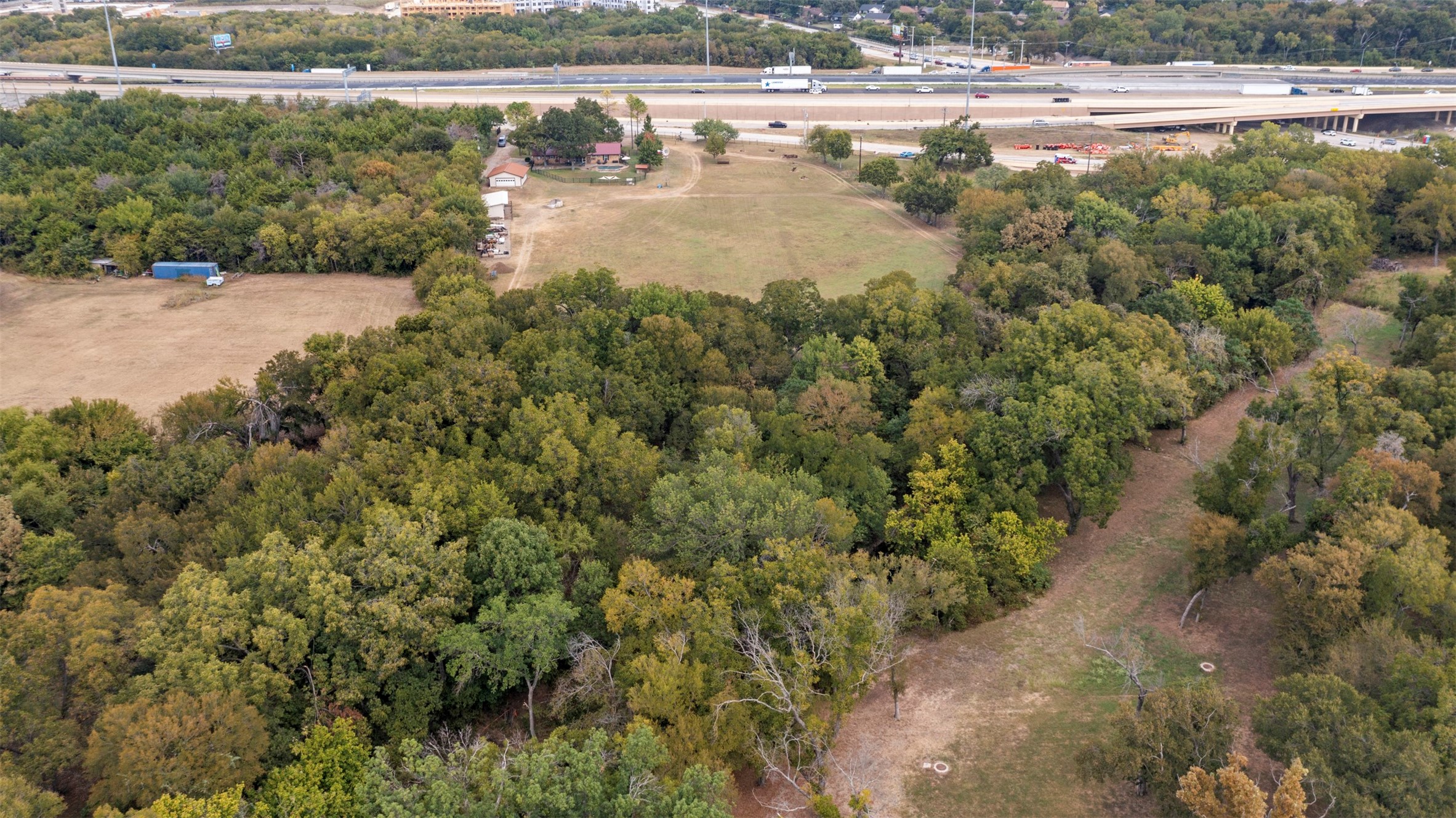 1009 W Interstate20 Grand Prairie TX 75052