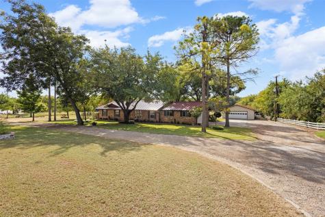 1009 W Interstate20 Grand Prairie TX 75052