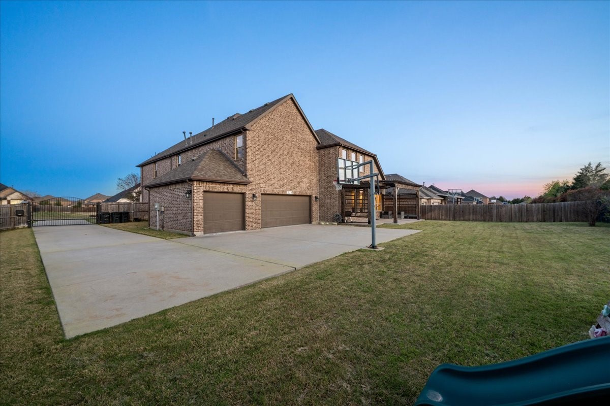 273 Shallow Brook Drive Sunnyvale TX 75182