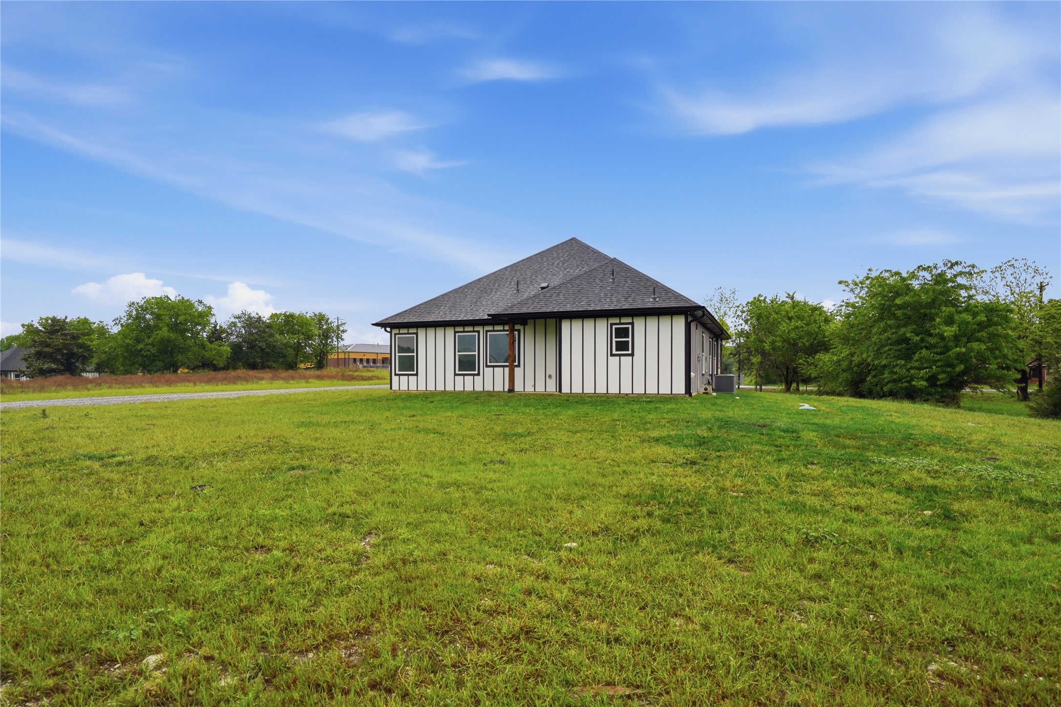 420 E Ball Street Tom Bean TX 75491